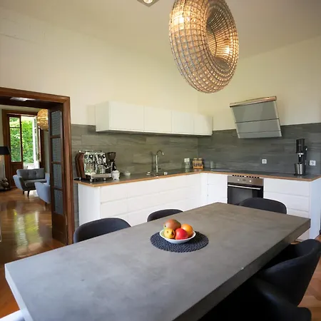 Pottery - By Myhomeincomo Appartement Carate Urio