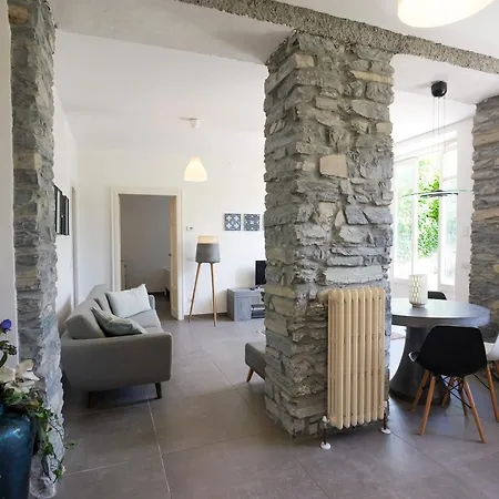 Pottery - By Myhomeincomo Appartement Carate Urio