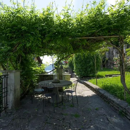 Appartement Pottery - By Myhomeincomo Carate Urio